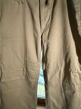 GAP Men's Straight-Leg Chino Pants in Tan